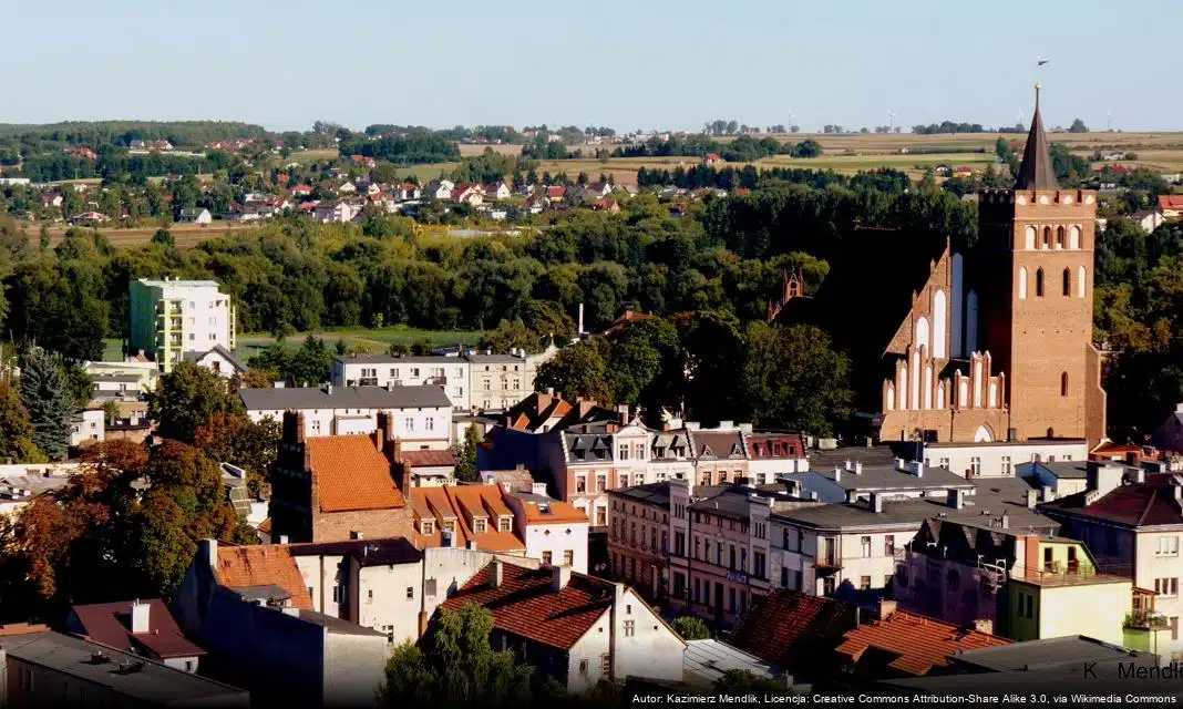 Pozimowe oczyszczanie ulic i placów w Brodnicy rozpoczęte